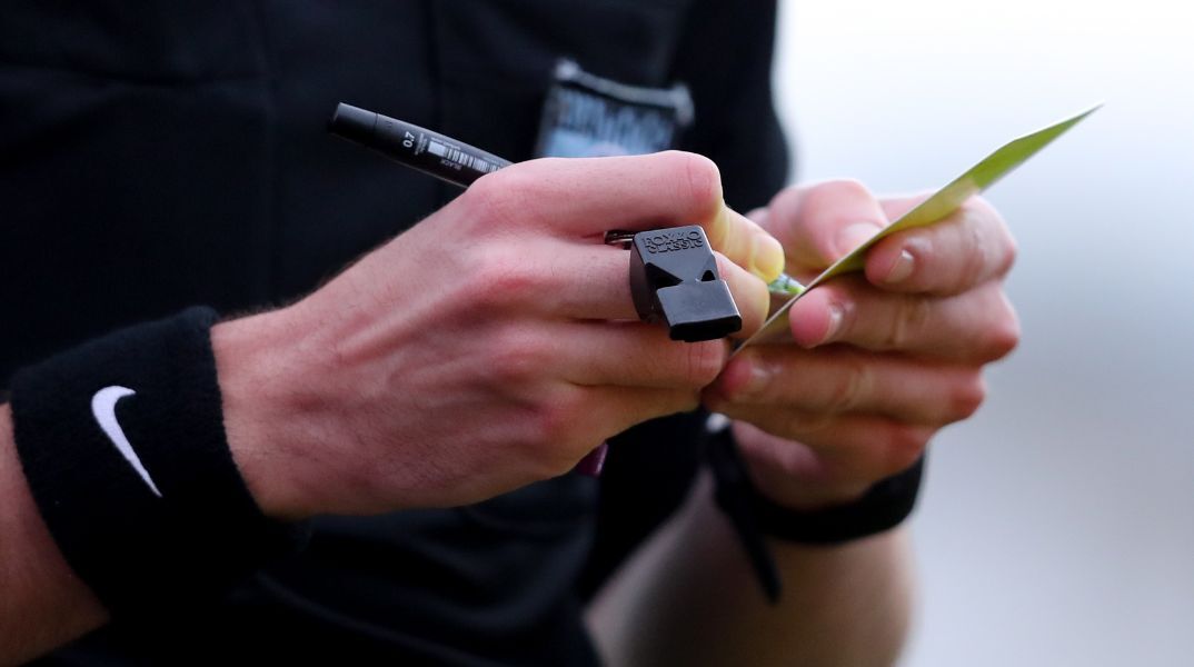 Ποδόσφαιρο: Ανακοινώνεται η προσωρινή αποβολή με μπλε κάρτα - Ρεπορτάζ του Sky News για τις αποφάσεις του IFAB.