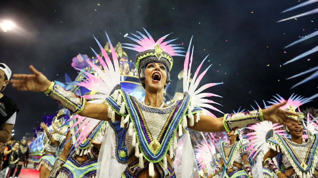 Βραζιλία: Άνοιξε η αυλαία για το καρναβάλι του Ρίο ντε Τζανέιρο