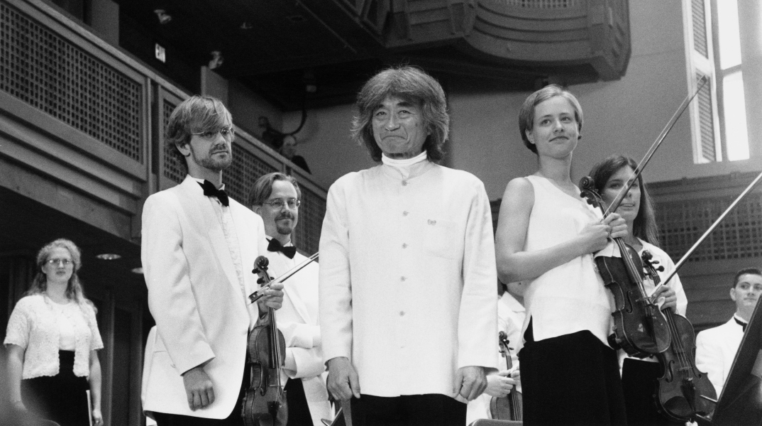 Seiji Ozawa: Ελάχιστο Ρέκβιεμ για Έναν Μεγάλο Μαέστρο