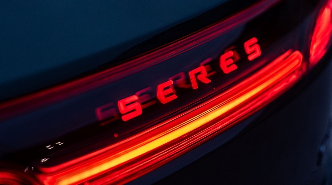 Seres 5: Η εταιρεία πολυτελών αυτοκίνητων εισάγει στην Ελλάδα το πρώτο της μοντέλο