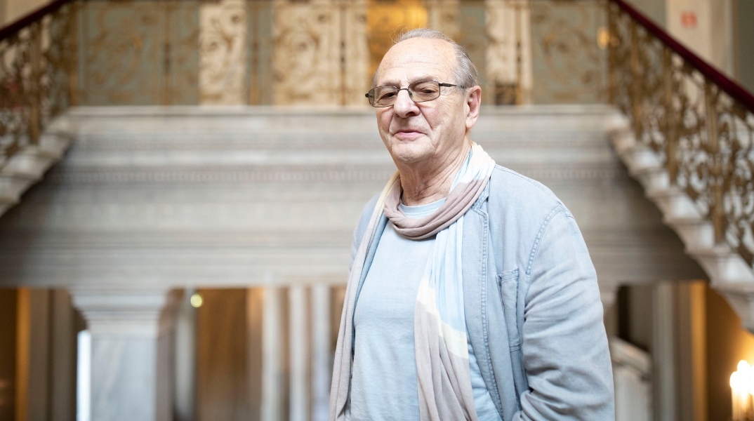 Ο διάσημος Ρώσος σκηνοθέτης Άντολφ Σαπίρο σκηνοθετεί τον "Πλατόνοφ" στο Δημοτικό Θέατρο Πειραιά