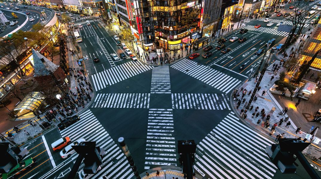 Η Ιαπωνία ξεπεράστηκε από τη Γερμανία το 2023, δεν είναι πλέον η τρίτη μεγαλύτερη οικονομία στον κόσμο - Οι αιτίες της συρρίκνωσης.