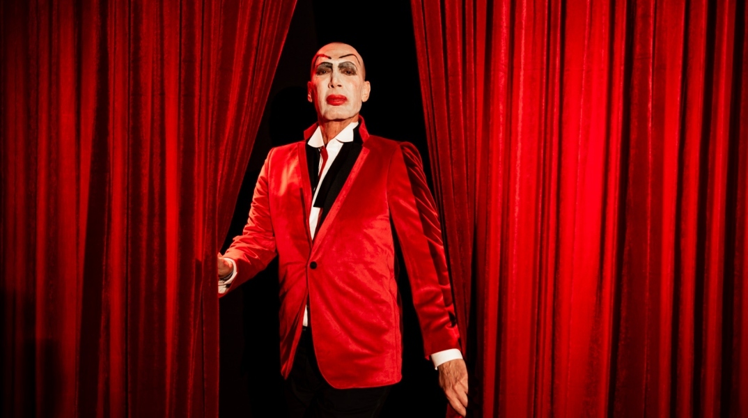 Ο Νικόλας Βαγιονάκης στο "Μεφίστο"