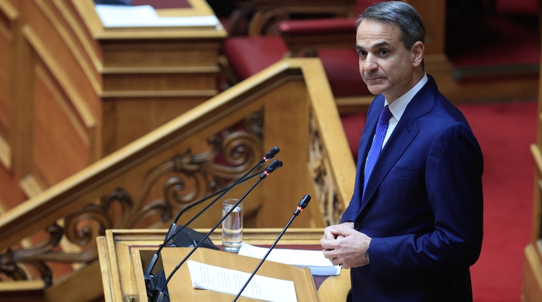 Γάμος ομόφυλων: Τα διεθνή ΜΜΕ για τον Μητσοτάκη και τη διακομματική στήριξη