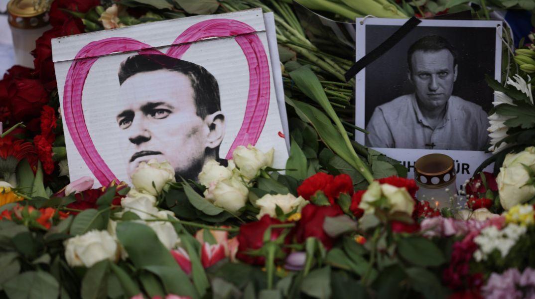 Χήρα Ναβάλνι: «Ο Πούτιν σκότωσε τον σύζυγό μου», κατήγγειλε η Γιούλια Ναβάλναγια - Κατηγορεί τη Μόσχα ότι κρύβει τη σορό του.