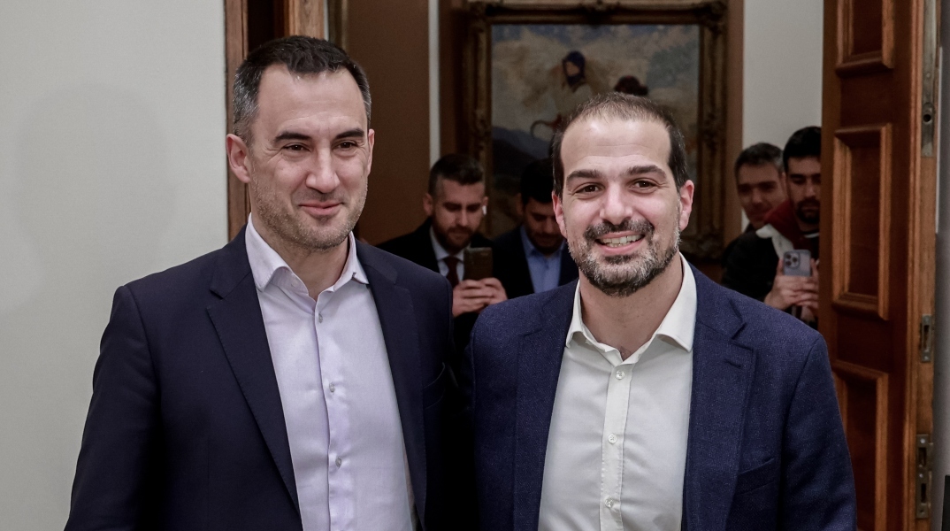 O Γαβριήλ Σακελλαρίδης επιστρέφει στην ενεργό πολιτική και αναλαμβάνει νευραλγική θέση στο κόμμα