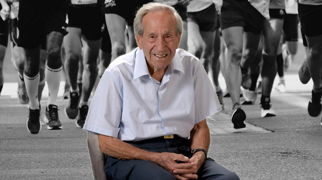 Στέλιος Πρασσάς: Μαραθωνοδρόμος, ετών 92