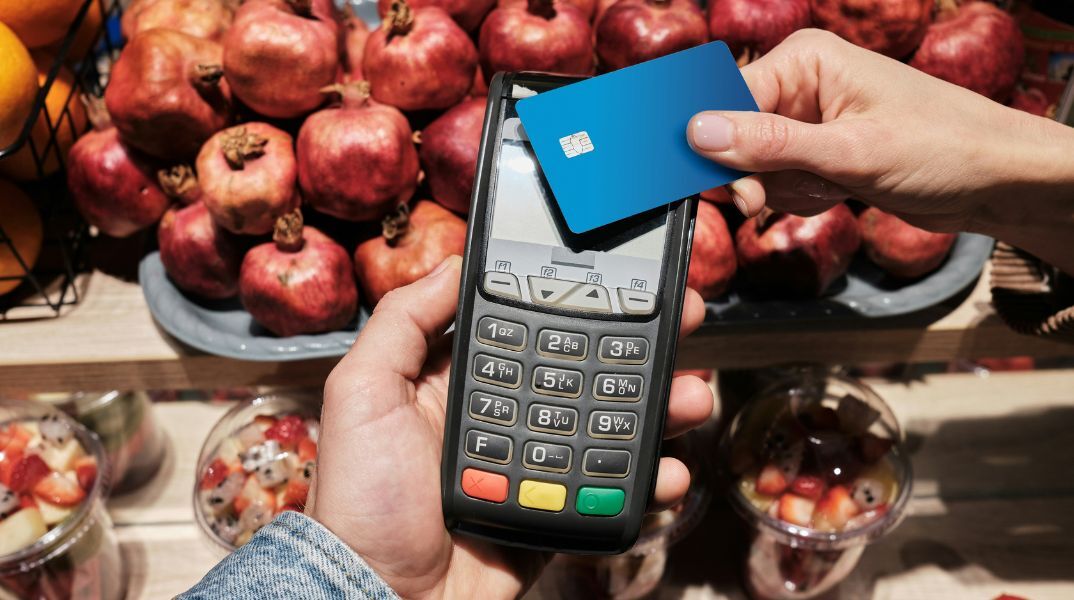 Αγορά και διασύνδεση POS: 3+1 ερωταπαντήσεις για τη χρηματοδότηση μέσω voucher - Από το υπουργείο Εθνικής Οικονομίας και Οικονομικών.