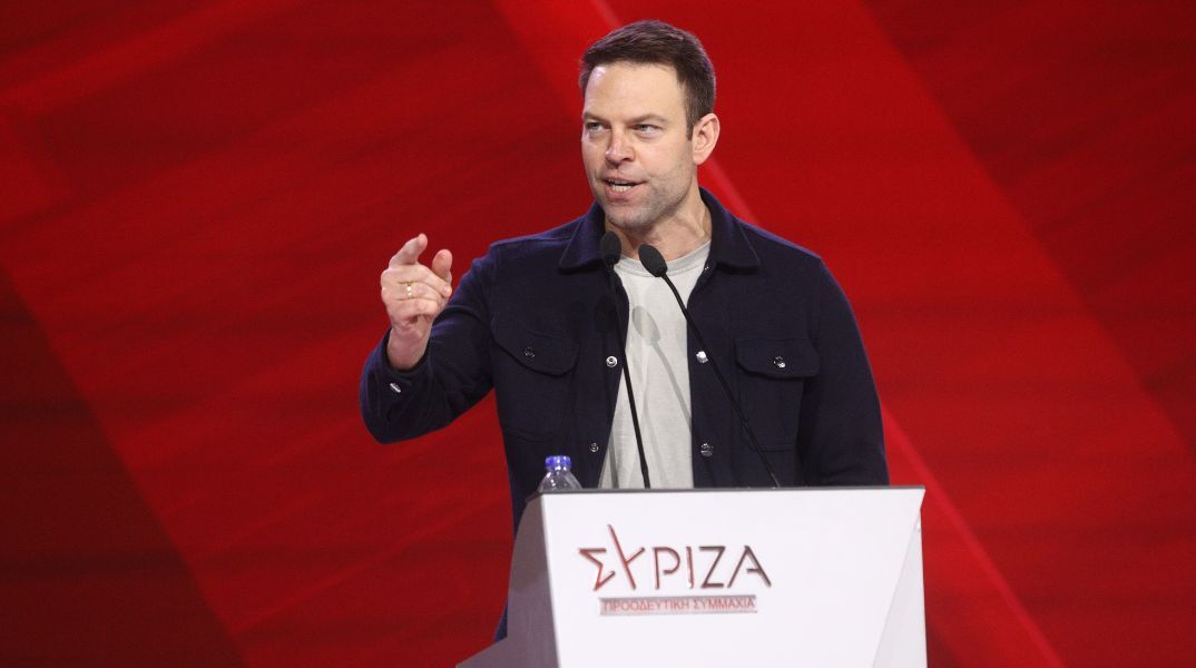 Συνέδριο ΣΥΡΙΖΑ: Στις 11:00 το πρωί θα μιλήσει ο Στέφανος Κασσελάκης, πριν από τις ψηφοφορίες - Διεργασίες για την εκλογή προέδρου. 