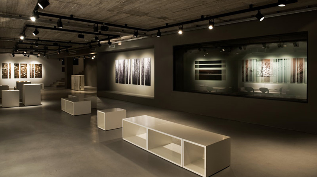 Photonet Gallery στον χώρο τέχνης Μελάνυθρος