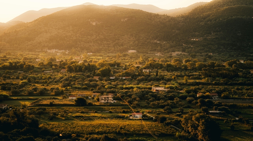 Meteo: Ο φετινός Φεβρουάριος ο πιο θερμός μήνας της 15ετίας για τη βόρεια Ελλάδα