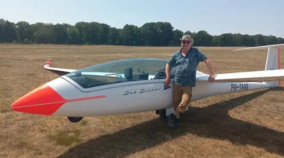 Ένας 57χρονος Ολλανδός αναγνωρίστηκε από τα Παγκόσμια Ρεκόρ Γκίνες ως ο ασθενής που έχει επιζήσει περισσότερα χρόνια έπειτα από μεταμόσχευση καρδιάς.