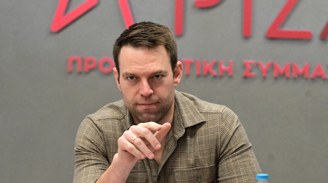 Κασσελάκης κατά Ασημακοπούλου για email σε αποδήμους