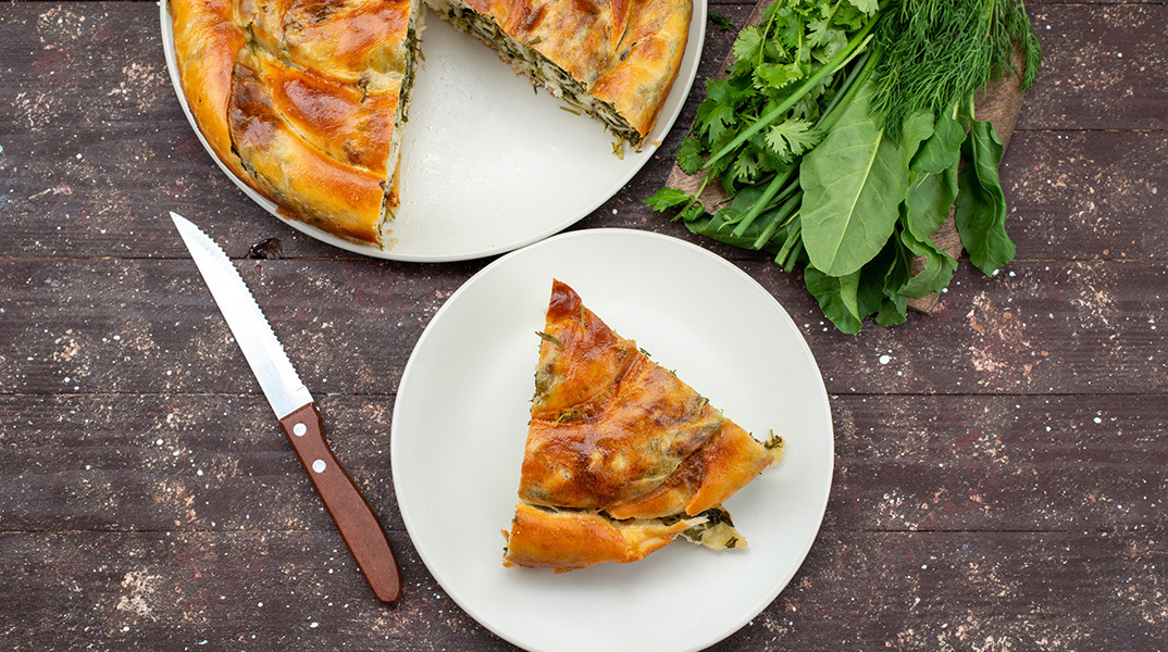 Κατσαρόλες με βιβλία: Τσικνοπέμπτη με σεφουκλωτή Νάξου