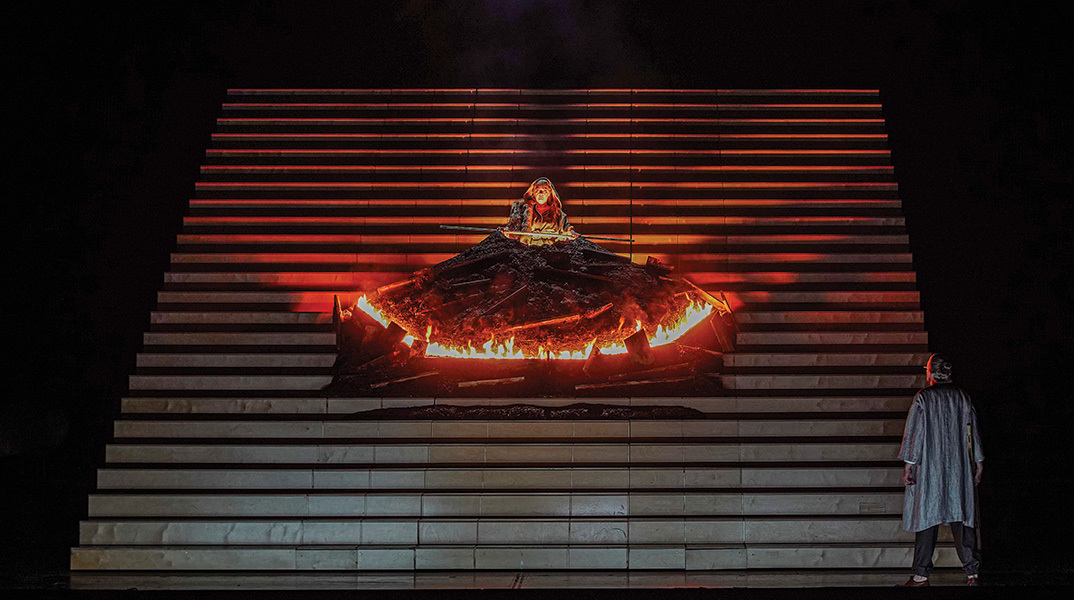 Ρόλαντ Κλούττιχ: Συνέντευξη με τον διακεκριμένο αρχιμουσικό με αφορμή τη «Βαλκυρία» του Ρίχαρντ Βάγκνερ που διευθύνει στην ΕΛΣ