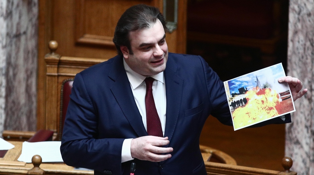 O Πιερρακάκης για τα επεισόδια