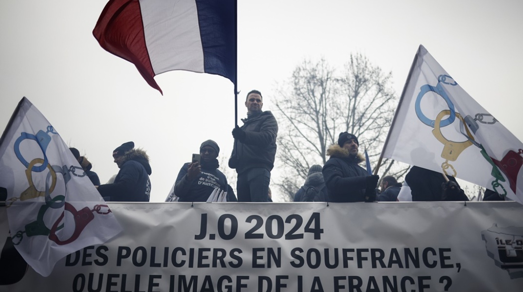 Διαμαρτυρία στο Παρίσι για τη διοργάνωση των Ολυμπιακών Αγώνων 2024