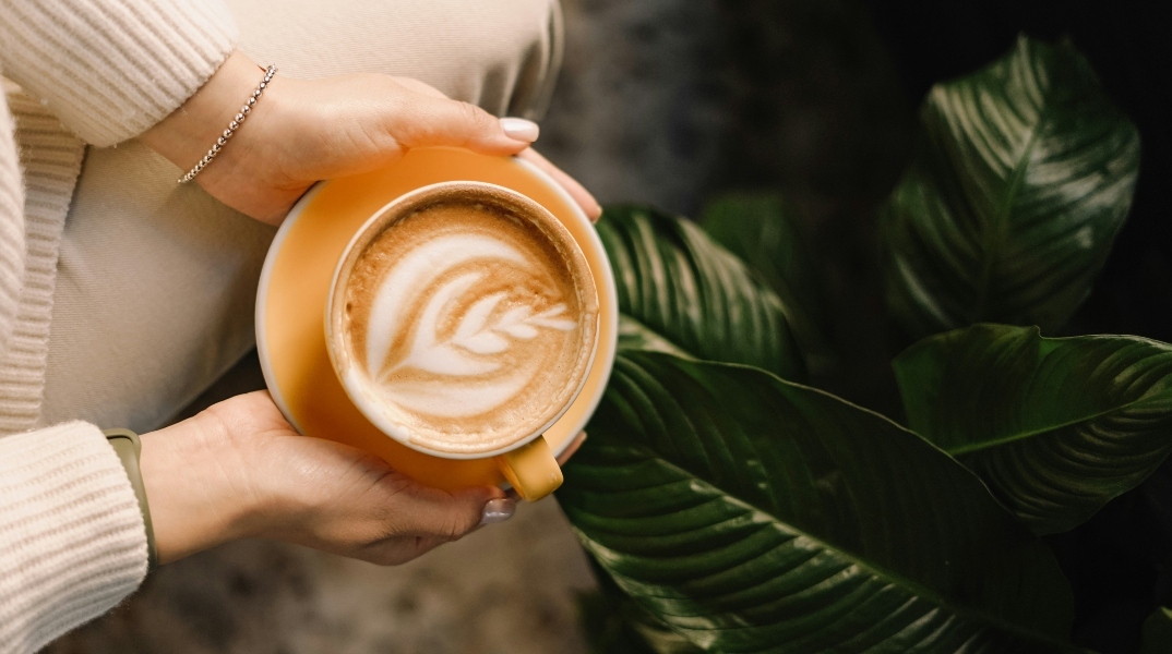 Google Doodle: Αφιερωμένο στον flat white καφέ