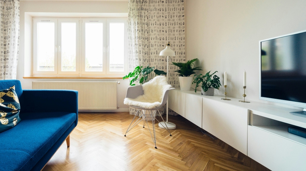 Airbnb: Απαγορεύει κάμερες ασφαλείας στο εσωτερικό 