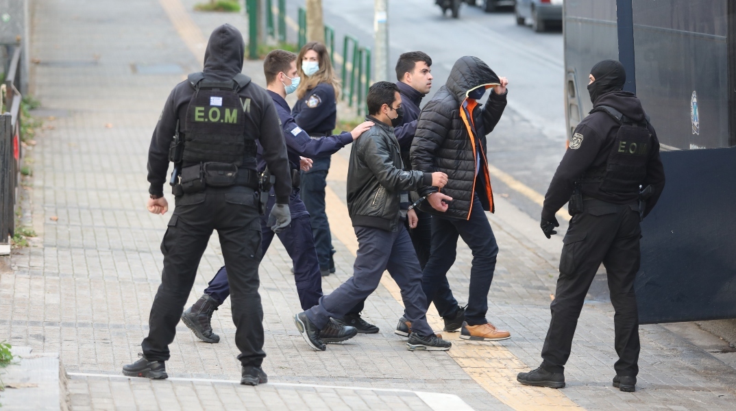 Κολωνός: Ενοχή 22 κατηγορουμένων προτείνει η εισαγγελέας