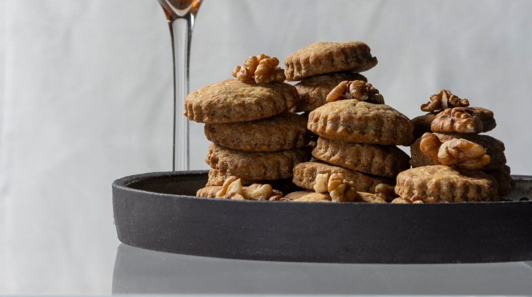 Μπισκότα με blue cheese και καρύδια