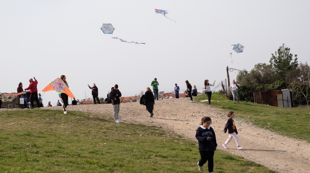 Τα δύο πρόσωπα του καιρού το τριήμερο της Καθαράς Δευτέρας 