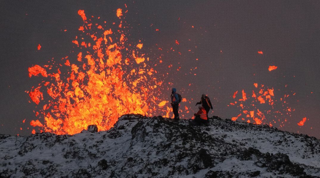 Ισλανδία: Εξερράγη ξανά το ηφαίστειο της χερσονήσου Ρέικιανες - Οι ανησυχίες των επιστημόνων για την έντονη δραστηριότητα.