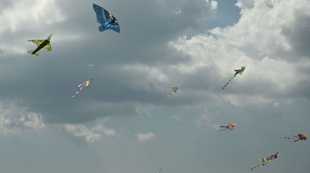 «Κούλουμα» στην Αθήνα - Χαρταετοί γέμισαν τον ουρανό της πρωτεύουσας