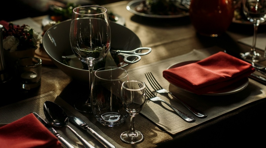 Τραπέζι σε εστιατόριο