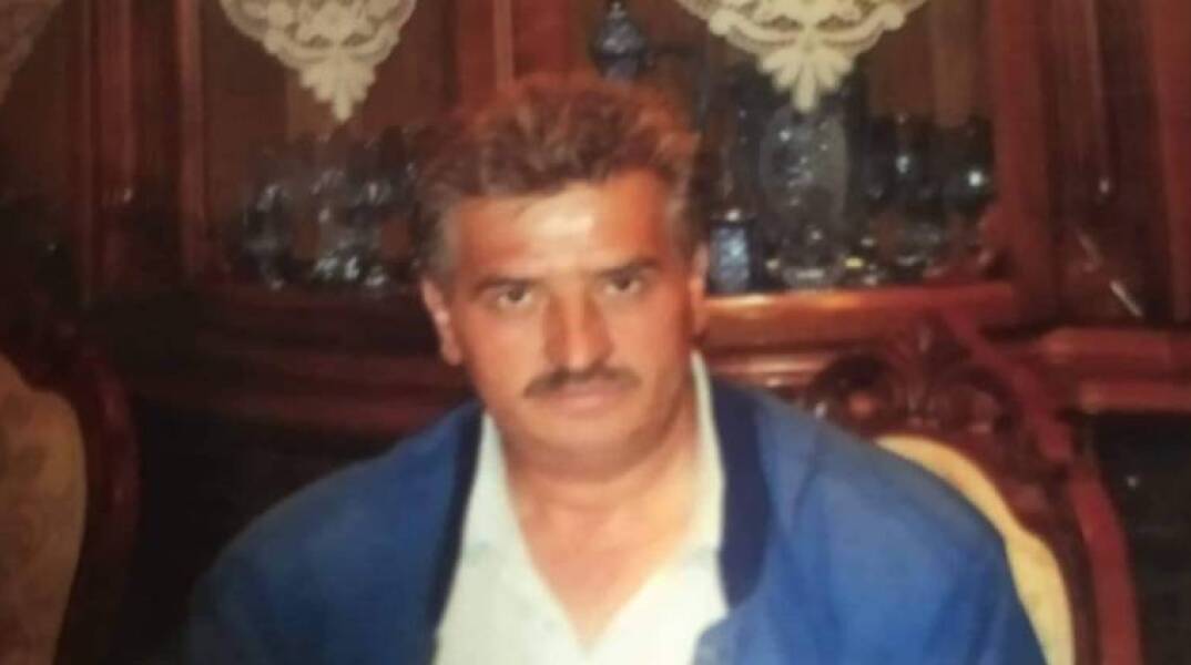 Ο Μπάμπης Αναγνωστόπουλος δεν υπήρξε τελικά θύμα δολοφονίας, αλλά κατέληξε μετά τους αυτοτραυματισμούς του