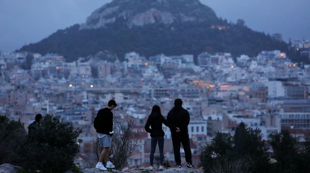 Οι 10 καλύτερες περιοχές για κατοικία σε Αθήνα, Θεσσαλονίκη και υπόλοιπη Ελλάδα - Τα αποτελέσματα πανελλαδικής έρευνας της Spitogatos.
