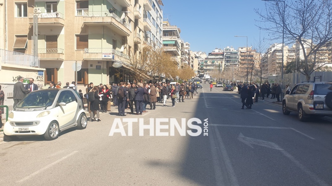 Εφετείο Αθηνών: Τηλεφώνημα για βόμβα