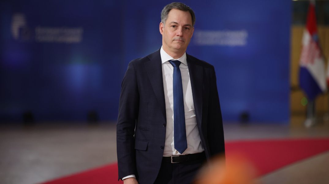 Βέλγιο: Διπλωματικό επεισόδιο με την Τουρκία -  Ο πρωθυπουργός Αλεξάντερ Ντε Κρόο παραβρέθηκε σε εκδήλωση οργάνωσης που πρόσκειται στον Γκιουλέν.