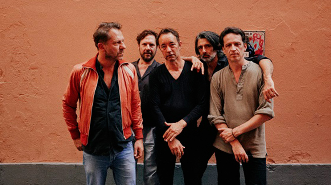 Οι dEUS στο Floyd