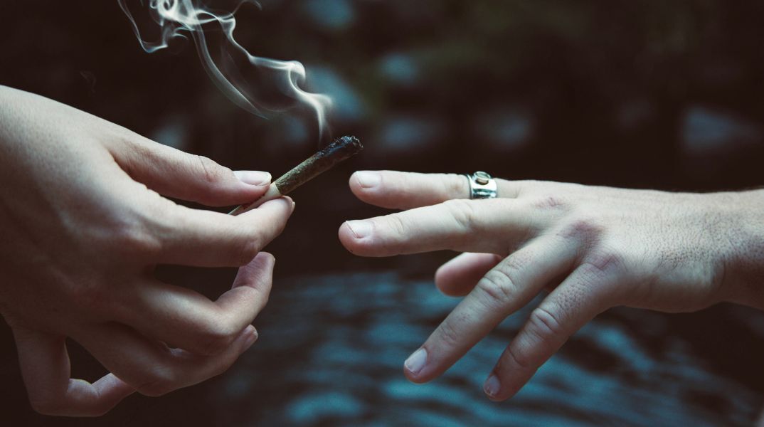 Γερμανία: Νομιμοποίηση της κάνναβης από την 1η Απριλίου - Επιτρέπεται υπό όρους η κατανάλωση, κατοχή και καλλιέργεια.