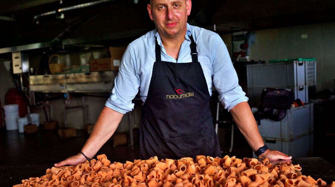 Πέτρος Ναουμίδης