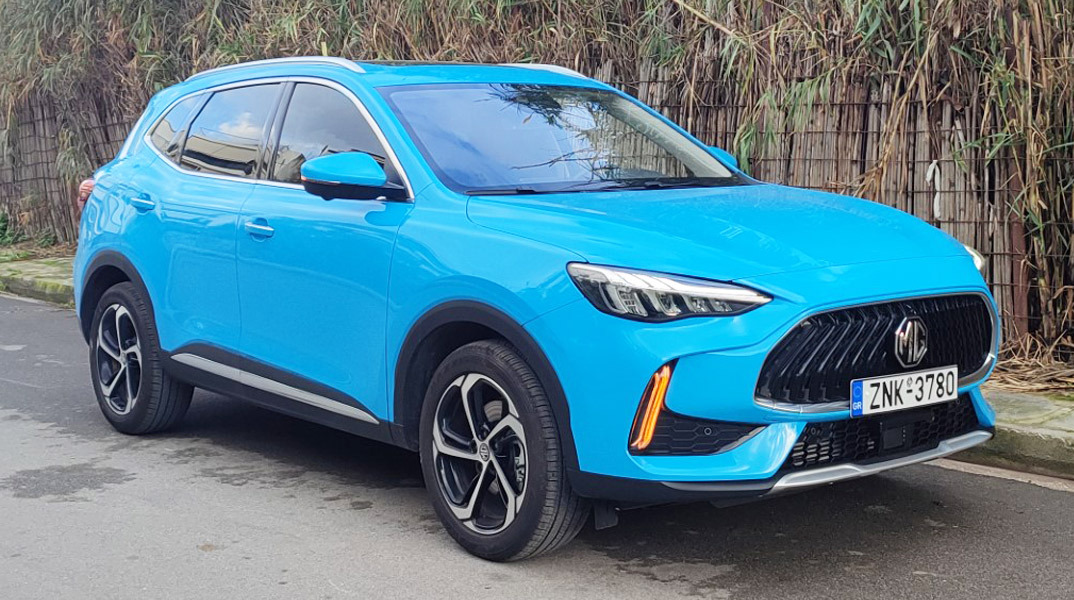 Το MG HS είναι το μεγάλο SUV που κάνει την premium πολυτέλεια πιο προσιτή στα C-SUV