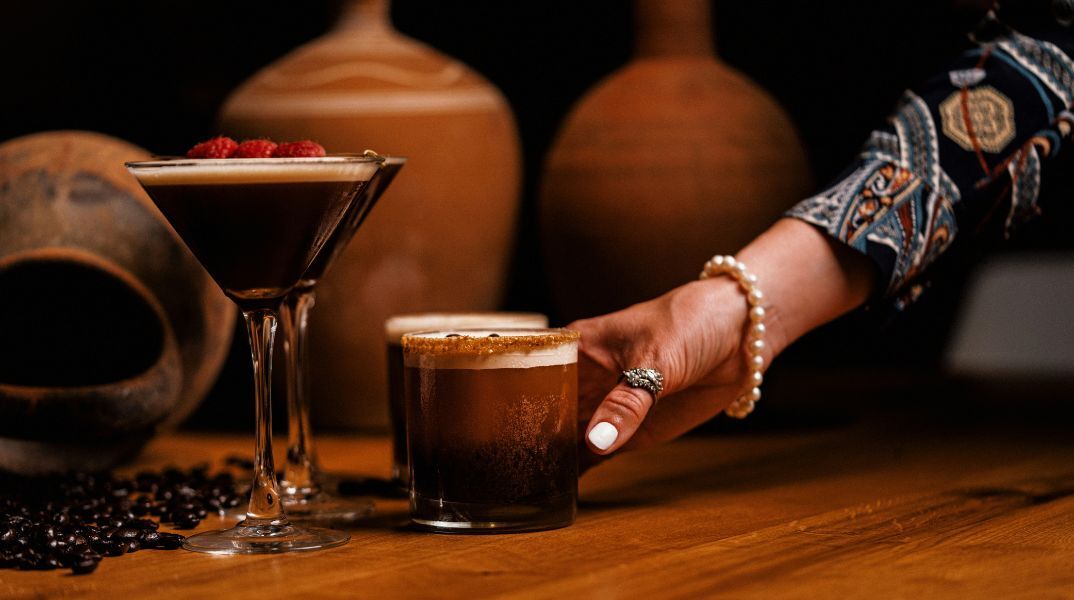 Μελέτη: Το αλκοόλ αυξάνει τον κίνδυνο καρδιακής νόσου, ιδίως στις γυναίκες - Σημαντικά περισσότερες πιθανότητες να αναπτύξουν στεφανιαία νόσο