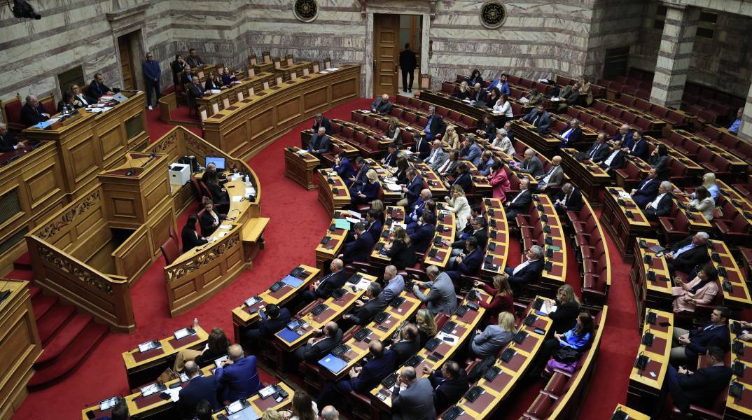 Και στο τέλος κερδίζει η ψεκασμένη Ακροδεξιά