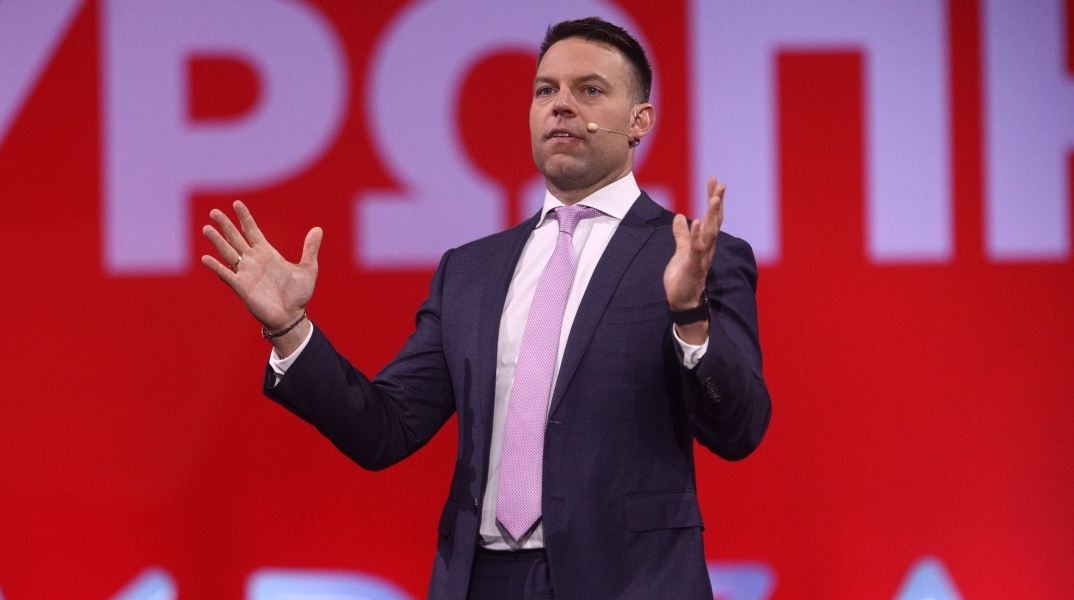 Κασσελάκης: «Καταθέτουμε κατηγορητήριο για τον Καραμανλή»