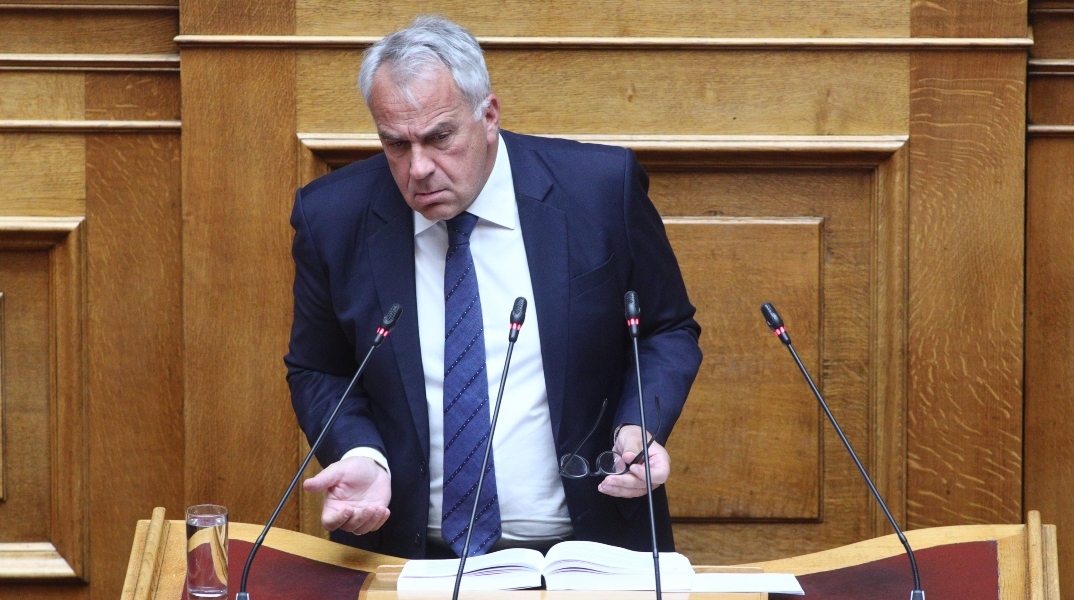 Ο Μάκης Βορίδης για τα Τέμπη, τις παραιτήσεις υπουργών και την Έλενα Ακρίτα