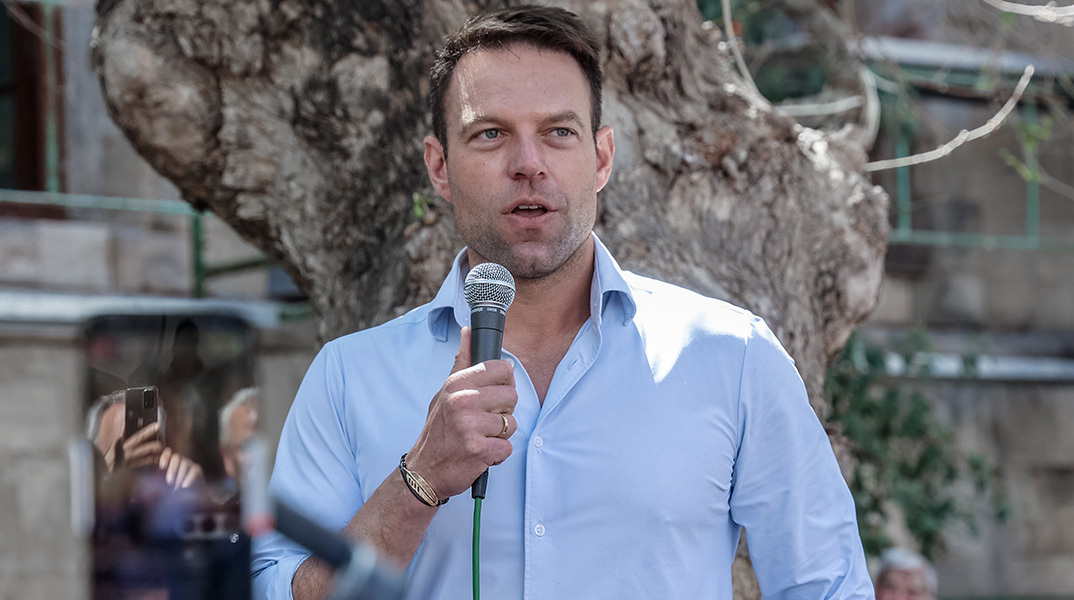 Στέφανος Κασσελάκης - Ραντεβού στα πρωϊνάδικα