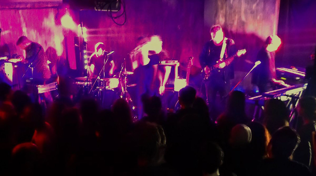 Οι Magenta Flaws και ο One Of Vas ανεβαίνουν στη σκηνή του Ρομάντσο