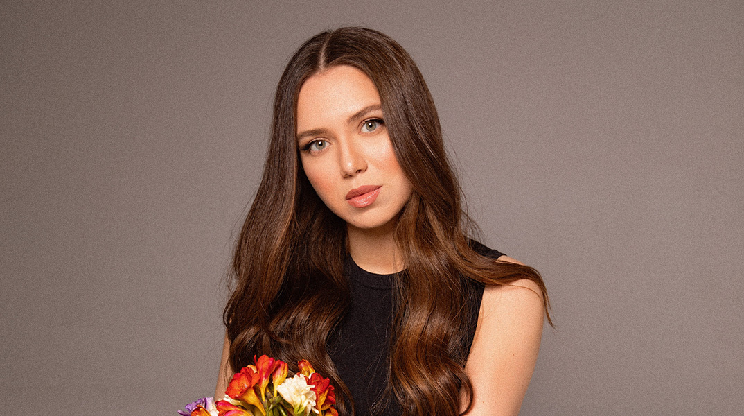 «Βόλτα στο Άλσος» με τη Νικόλ Σαραβάκου