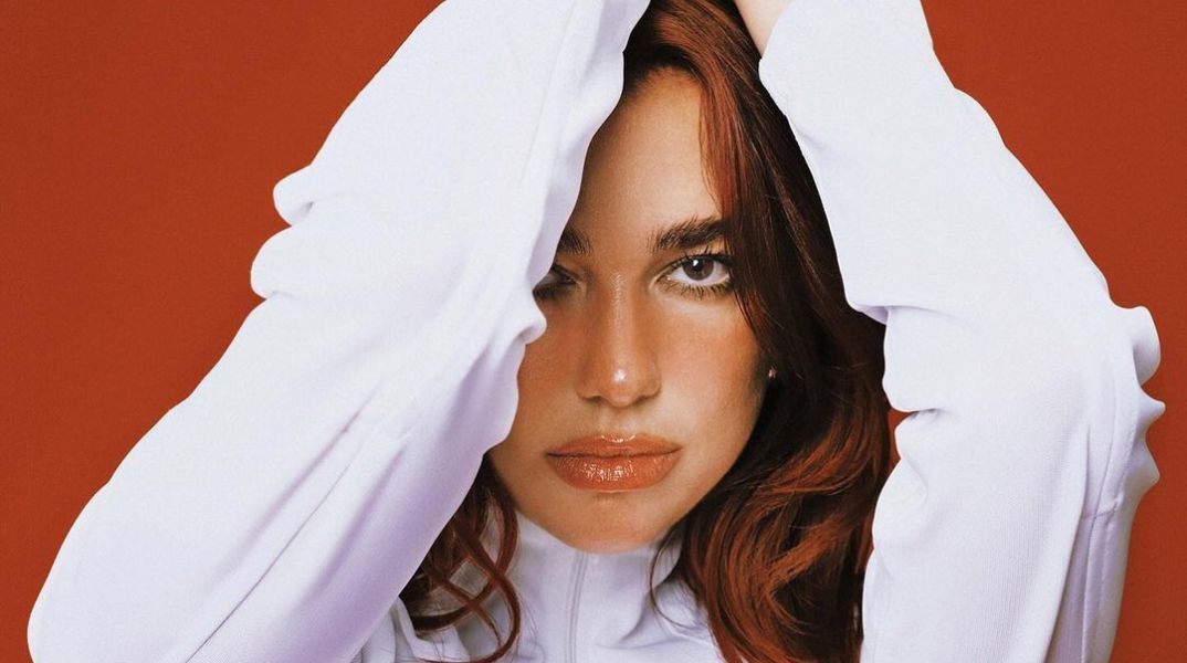 Το TIME αποκαλύπτει τη λίστα του 2024 με τους 100 ανθρώπους με τη μεγαλύτερη επιρροή στον κόσμο - H Dua Lipa στο εξώφυλλο του περιοδικού.