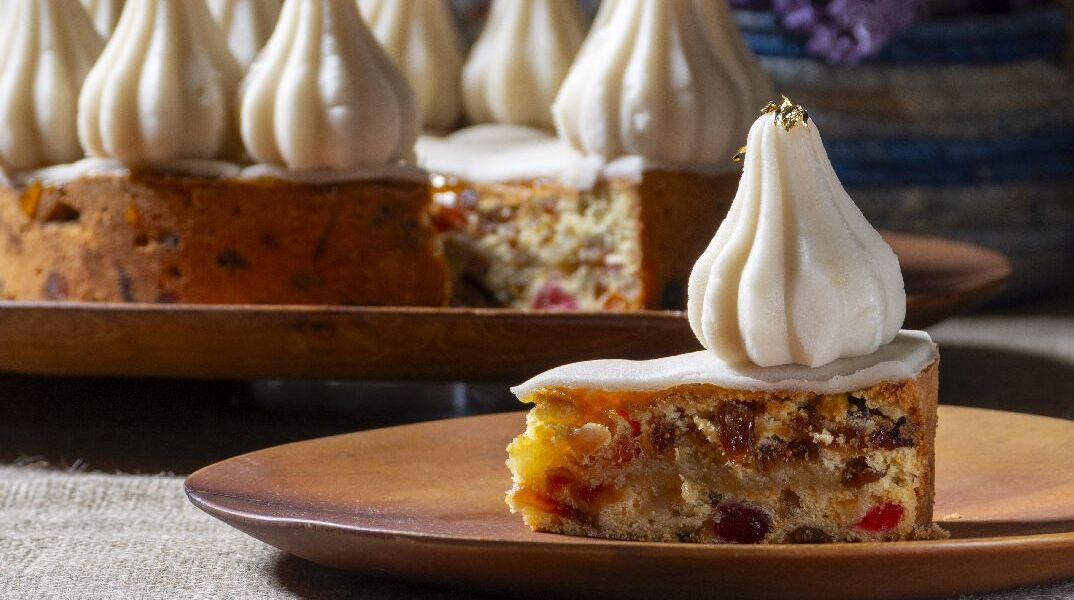 Συνταγή για το κέικ των 12 Αποστόλων από τον Στέλιο Παρλιάρο