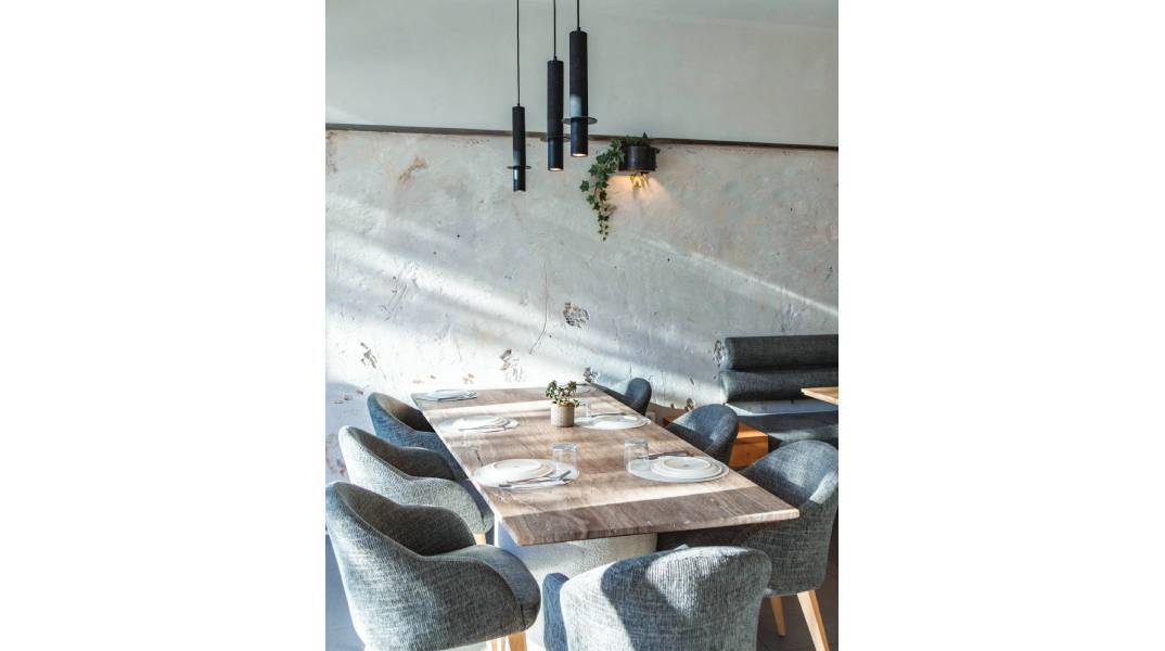 ΚΥΨΕli: Το ανατρεπτικό all day στέκι στα Μελίσσια για εξαιρετικό φαγητό και συναρπαστικά cocktails