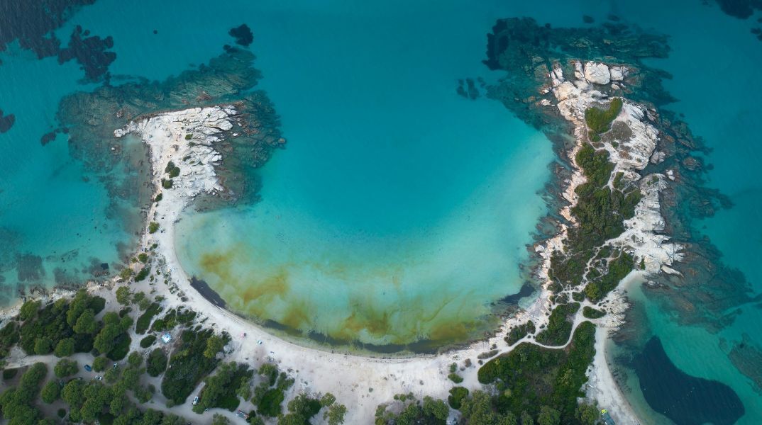 Σε ισχύ το πλαίσιο απόλυτης προστασίας για 198 «απάτητες παραλίες» - Βρίσκονται εντός του δικτύου Natura 2000 - Θα απαγορεύονται ξαπλώστρες και ομπρέλες