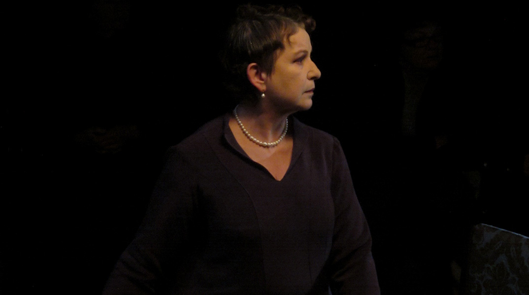 Παραβάσεις/Αναγνώσεις: Η Άννα Κοκκίνου διαβάζει Γεώργιο Βιζυηνό