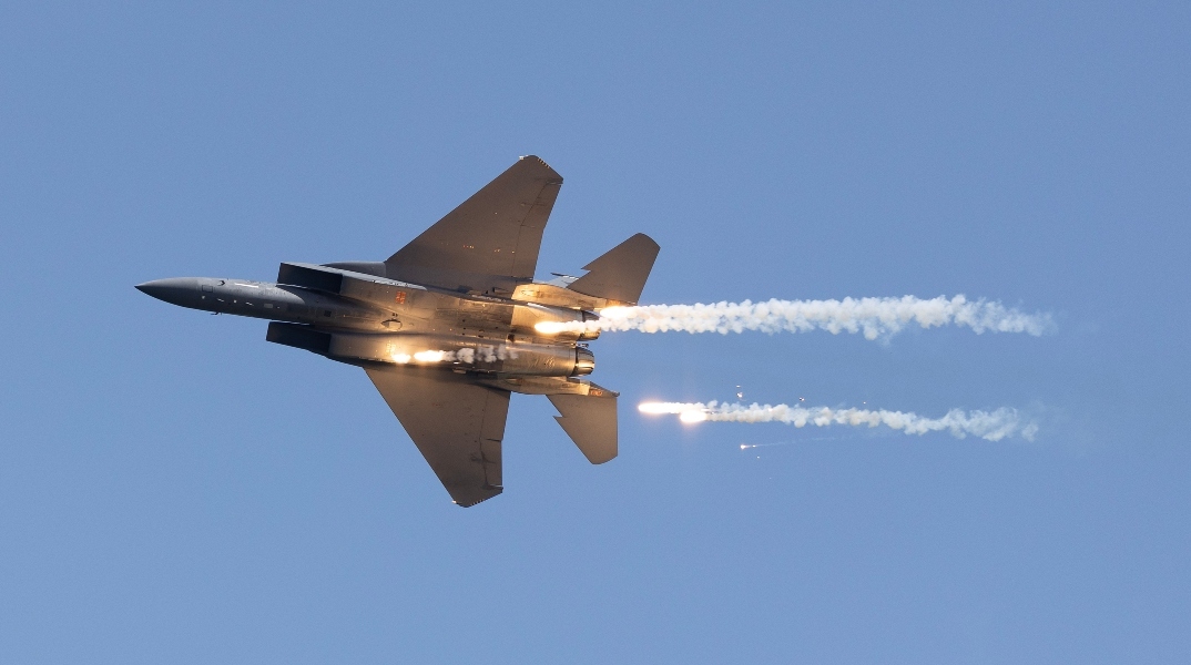 Στρατιωτικό αεροσκάφος